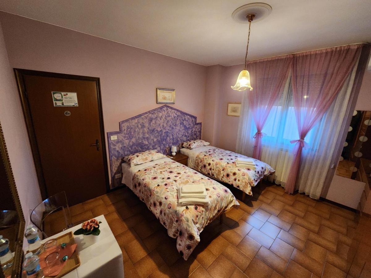 Gold B&B Ravarino Ngoại thất bức ảnh